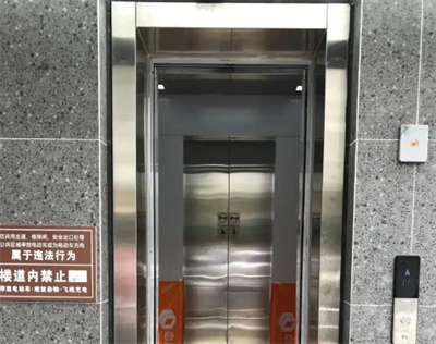 住宅電梯聲音過(guò)大如何投訴、房間內電梯噪音大找誰(shuí)解決？